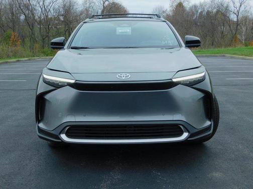 2024 Toyota bZ4X Limited