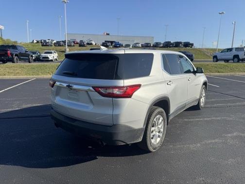 2021 Chevrolet Traverse LS