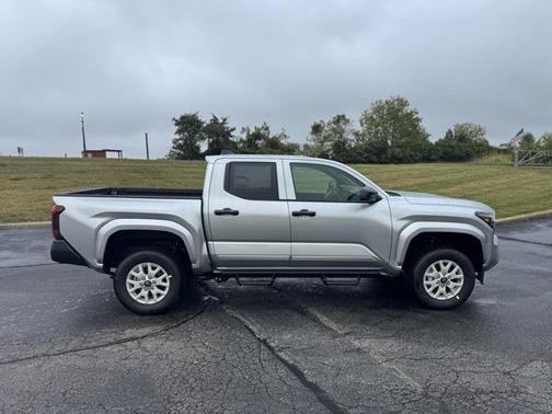 2025 Toyota Tacoma SR