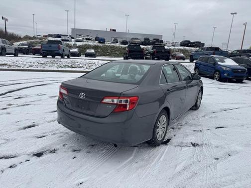 2014 Toyota Camry LE