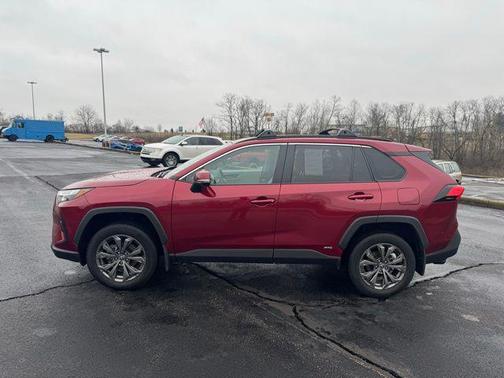 2024 Toyota RAV4 Hybrid XLE Premium