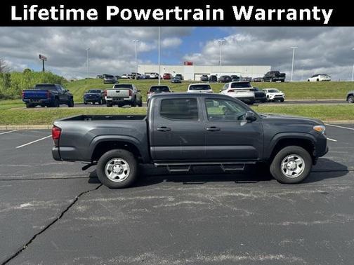 2022 Toyota Tacoma SR