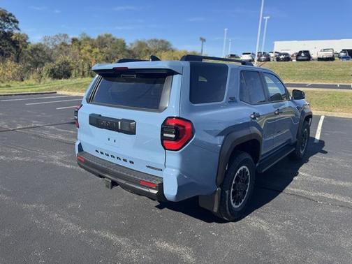 2025 Toyota 4Runner TRD Off Road