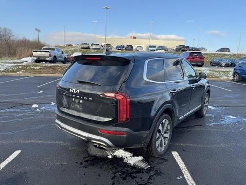 2022 Kia Telluride S