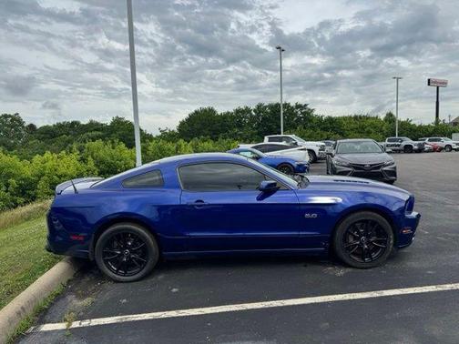 Deep Impact Blue Metallic 2013 Ford Mustang GT Premium