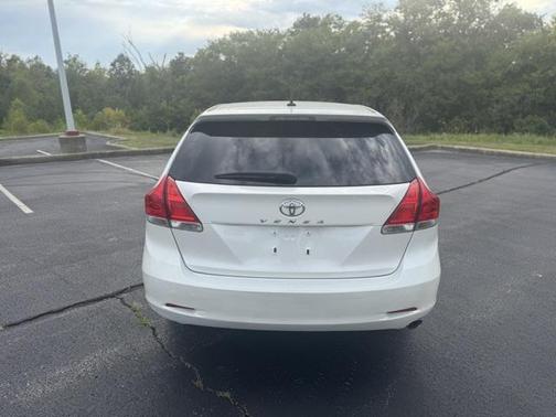 2010 Toyota Venza Base