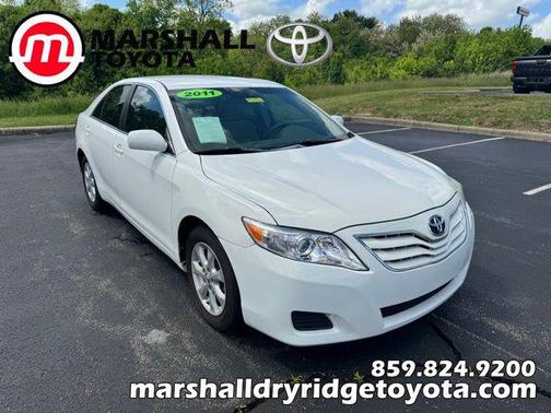 Super White 2011 Toyota Camry LE