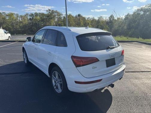 2015 Audi Q5 2.0T Premium Plus
