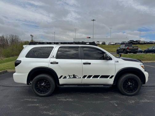 Blizzard Pearl 2018 Toyota Sequoia Platinum