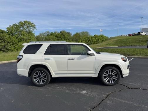 2022 Toyota 4Runner Limited