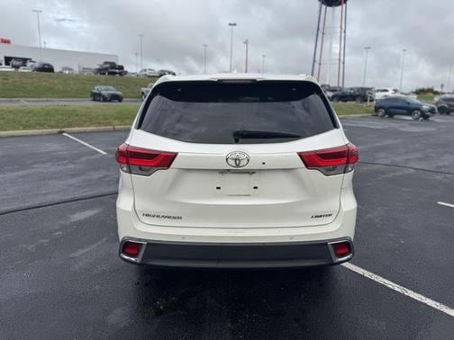 2018 Toyota Highlander Limited
