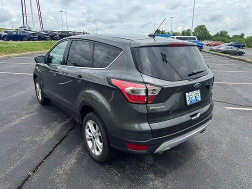 Magnetic 2017 Ford Escape SE