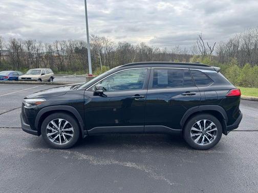 Jet Black 2023 Toyota Corolla Cross XLE