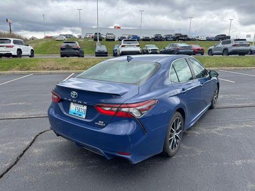 2023 Toyota Camry SE