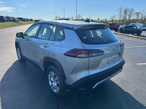 Sonic Silver 2026 Toyota Corolla Cross L