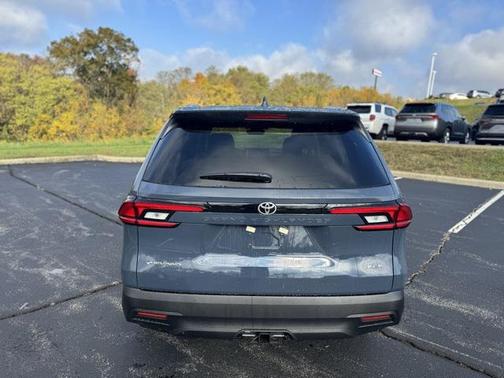 2026 Toyota Grand Highlander Hybrid XLE