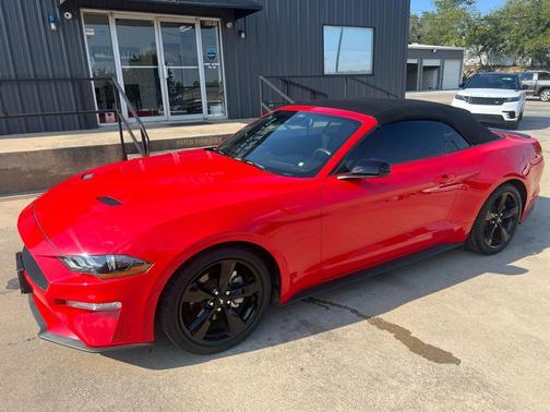 2022 Ford Mustang EcoBoost Premium