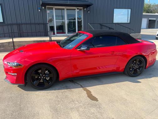 2022 Ford Mustang EcoBoost Premium