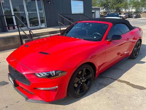 2022 Ford Mustang EcoBoost Premium
