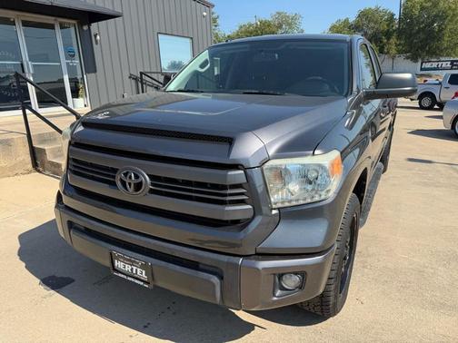 2014 Toyota Tundra SR5
