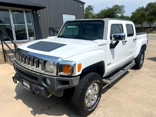 2009 Hummer H3T Luxury Edition