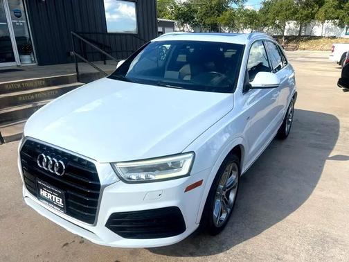 2016 Audi Q3 Prestige quattro