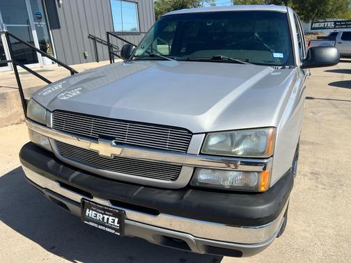 2005 Chevrolet Silverado 1500 LS Crew Cab