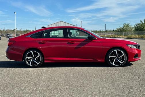 2022 Honda Accord 
