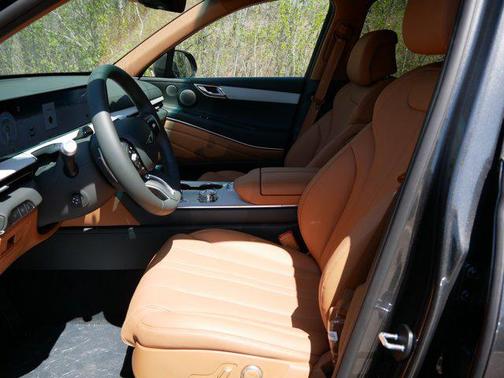 2025 Genesis GV80 2.5T Advanced