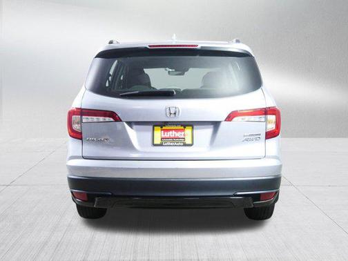 2022 Honda Pilot AWD Special Edition