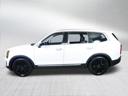 Glacial White Pearl 2022 Kia Telluride SX