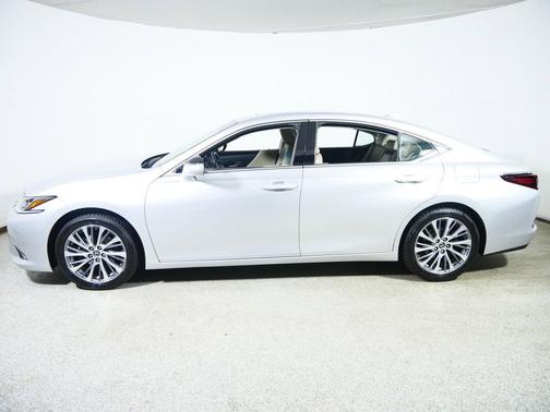 Silver Lining Metallic 2019 Lexus ES 350 Base