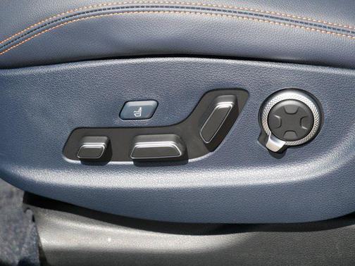 Ceres Blue 2026 Genesis GV70 2.5T Sport Prestige