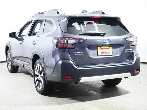 Magnetite Gray Metallic 2024 Subaru Outback Touring XT