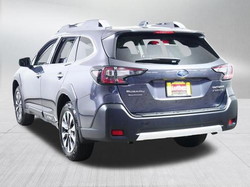 Magnetite Gray Metallic 2024 Subaru Outback Touring XT