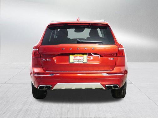 2021 Volvo XC60 T5 Inscription