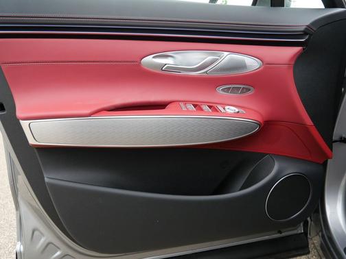 Savile Silver 2026 Genesis GV70 2.5T Sport Prestige