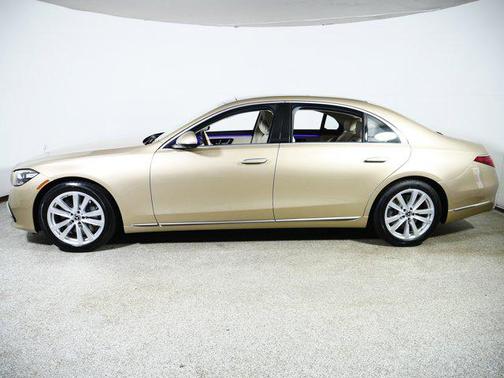 MANUFAKTUR Kalahari Gold 2022 Mercedes-Benz S-Class 4MATIC