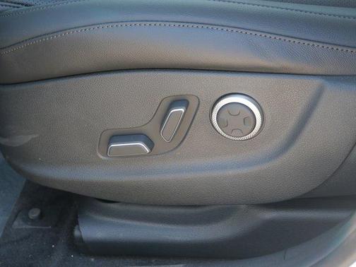 2026 Genesis G80 2.5T Advanced AWD