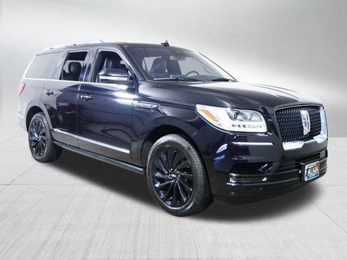 Infinite Black 2020 Lincoln Navigator Reserve