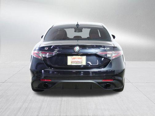 Vulcano Black Metallic 2024 Alfa Romeo Giulia Veloce AWD