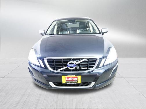 Savile Gray Metallic 2012 Volvo XC60 T6