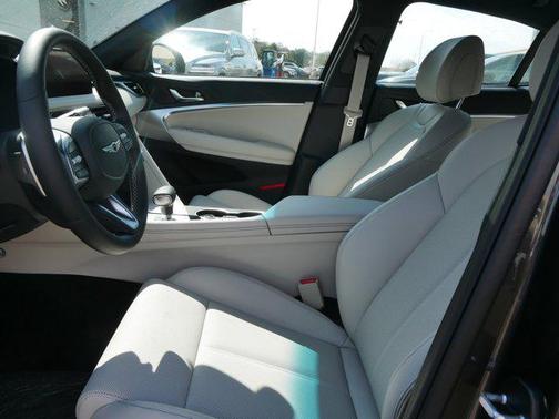 2025 Genesis G70 2.5T AWD