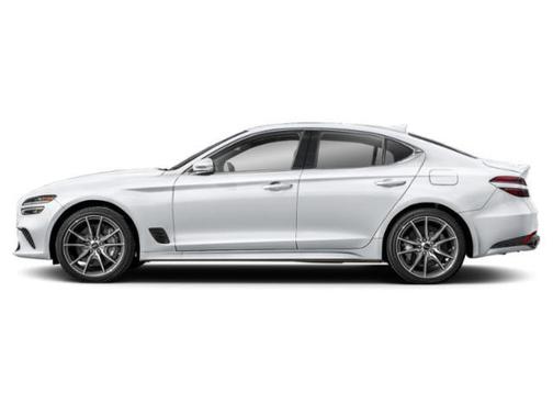 Uyuni White 2026 Genesis G70 2.5T AWD Prestige