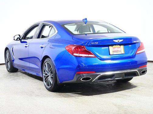 Mallorca Blue 2019 Genesis G70 3.3T Advanced