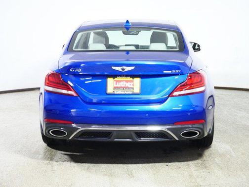 Mallorca Blue 2019 Genesis G70 3.3T Advanced