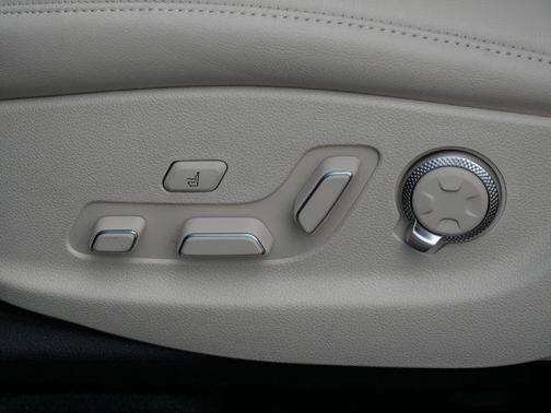 Storr Green 2026 Genesis GV80 2.5T