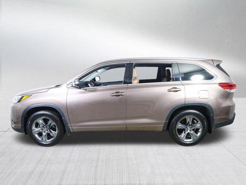 2018 Toyota Highlander Limited Platinum