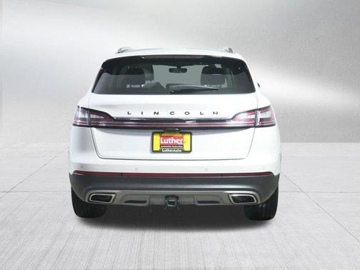 2022 Lincoln Nautilus Black Label