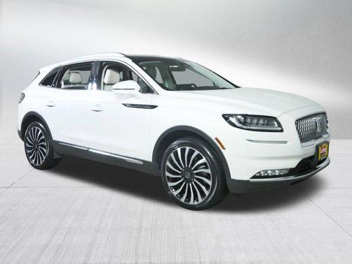 2022 Lincoln Nautilus Black Label